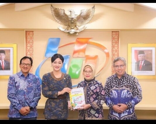 SNLIK OJK : Indeks Literasi Keuangan Penduduk Indonesia 65,43 Persen, Inklusi Keuangan 75,02 Persen
