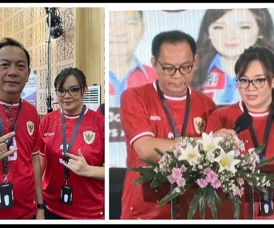 Jiwa Nasionalis Caroll-Sendy, Gunakan Jersey Timnas Indonesia di Debat Publik