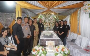 Wali Kota Melayat Atas Meninggalnya Mertua Koordinator BIN Wilayah Tomohon