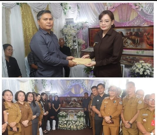 Dipimpin Wawali, Pemkot Tomohon Melayat ke Rumah Duka Almh Elisabeth Sangi