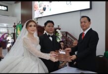 Walikota Tomohon Jadi Saksi Pernikahan Teofani dan Givenly