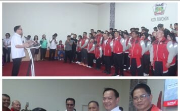 Walikota Serahkan Bonus Tunai pada Atlet dan Pelatih Berprestasi di PORPROV XII